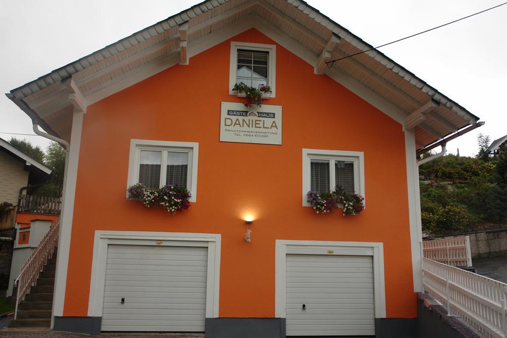 Gaestehaus Daniela Schwanenstadt Exterior foto